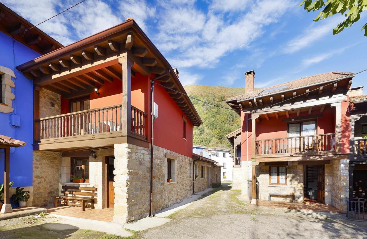 Villa Casa Celis 2 By El Balcon Del Sueve à La Villa Extérieur photo